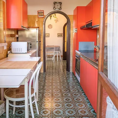 N272 - Numana, Meravigliosa Con Giardino E Vista Mare *