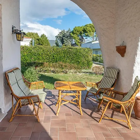 N272 - Numana, Meravigliosa Con Giardino E Vista Mare نومانا