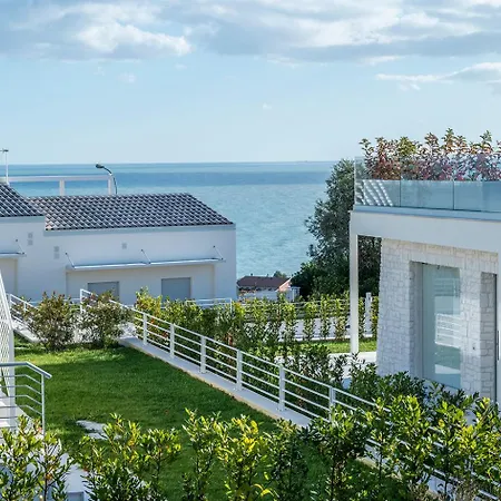 N272 - Numana, Meravigliosa Con Giardino E Vista Mare شقة نومانا