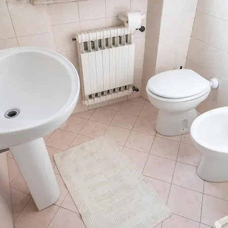 N272 - Numana, Meravigliosa Con Giardino E Vista Mare Apartament