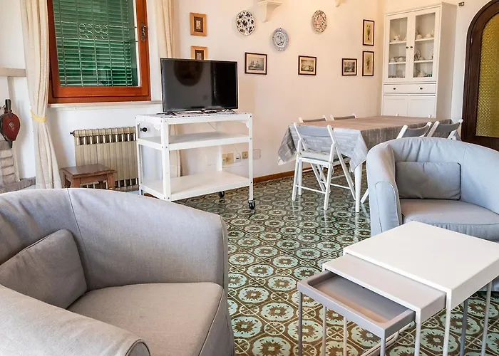 Apartment N272 - Numana, Meravigliosa Con Giardino E Vista Mare