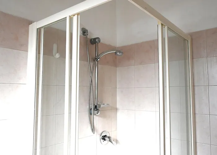 N272 - Numana, Meravigliosa Con Giardino E Vista Mare *