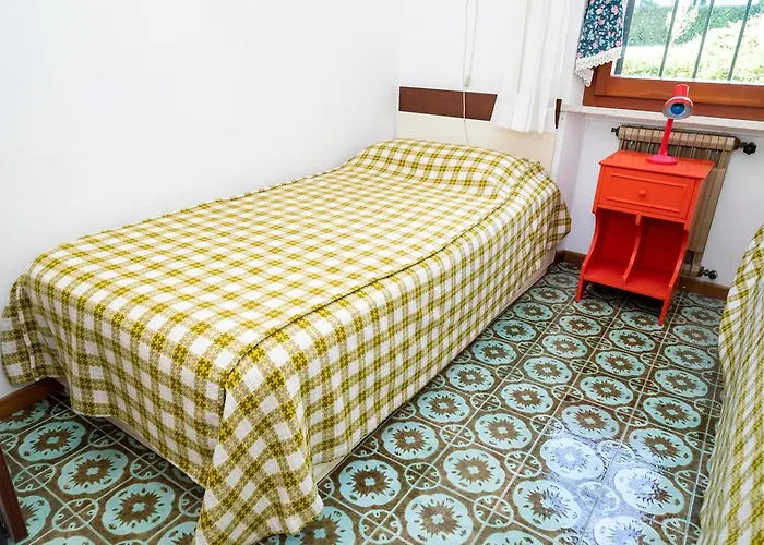 N272 - Numana, Meravigliosa Con Giardino E Vista Mare *