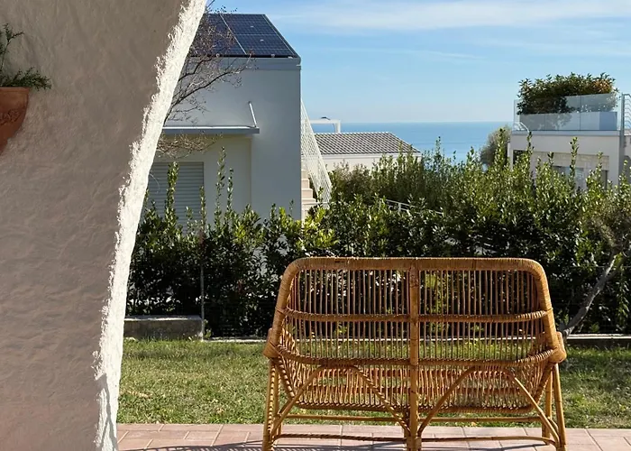 N272 - Numana, Meravigliosa Con Giardino E Vista Mare *